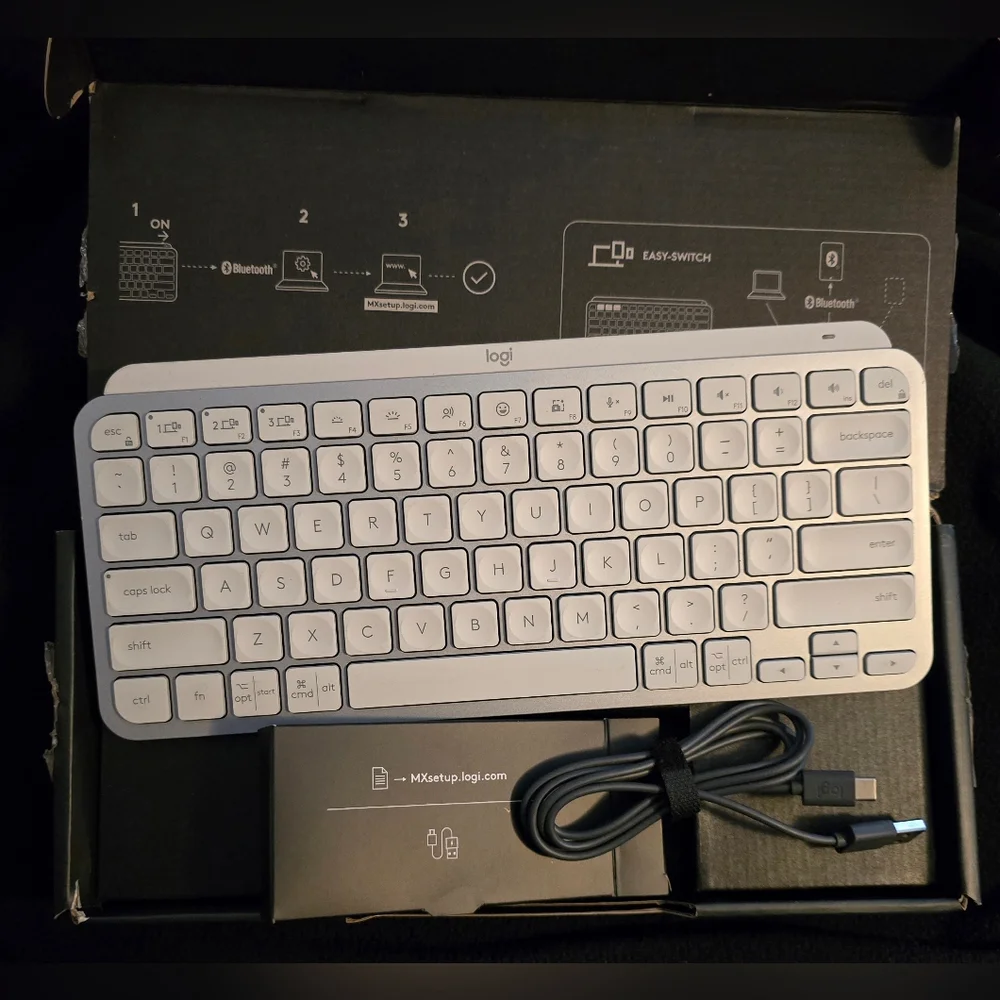 Logitech MX Keys Mini Wireless Keyboard in White